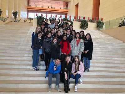 90足球比分app
留学生走进天津博物馆1.jpg